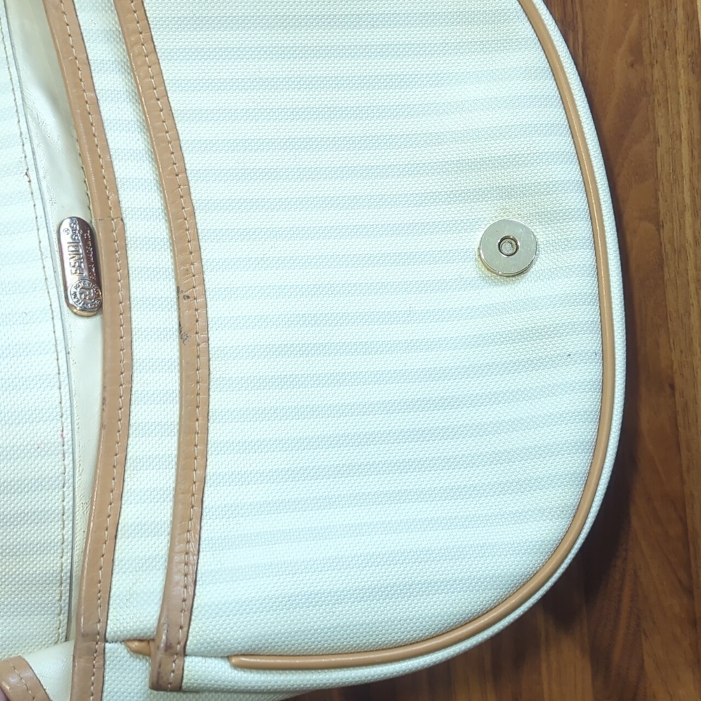 Vintage Fendi crossbody cream and grey striped purse with tan leather ac… - Picture 15 of 17